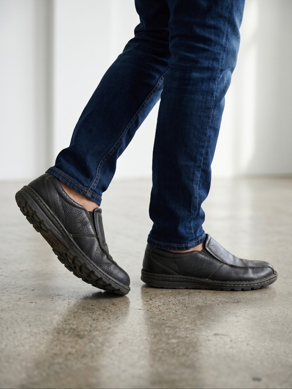 Clarks Black Slip-On Leather Loafers
